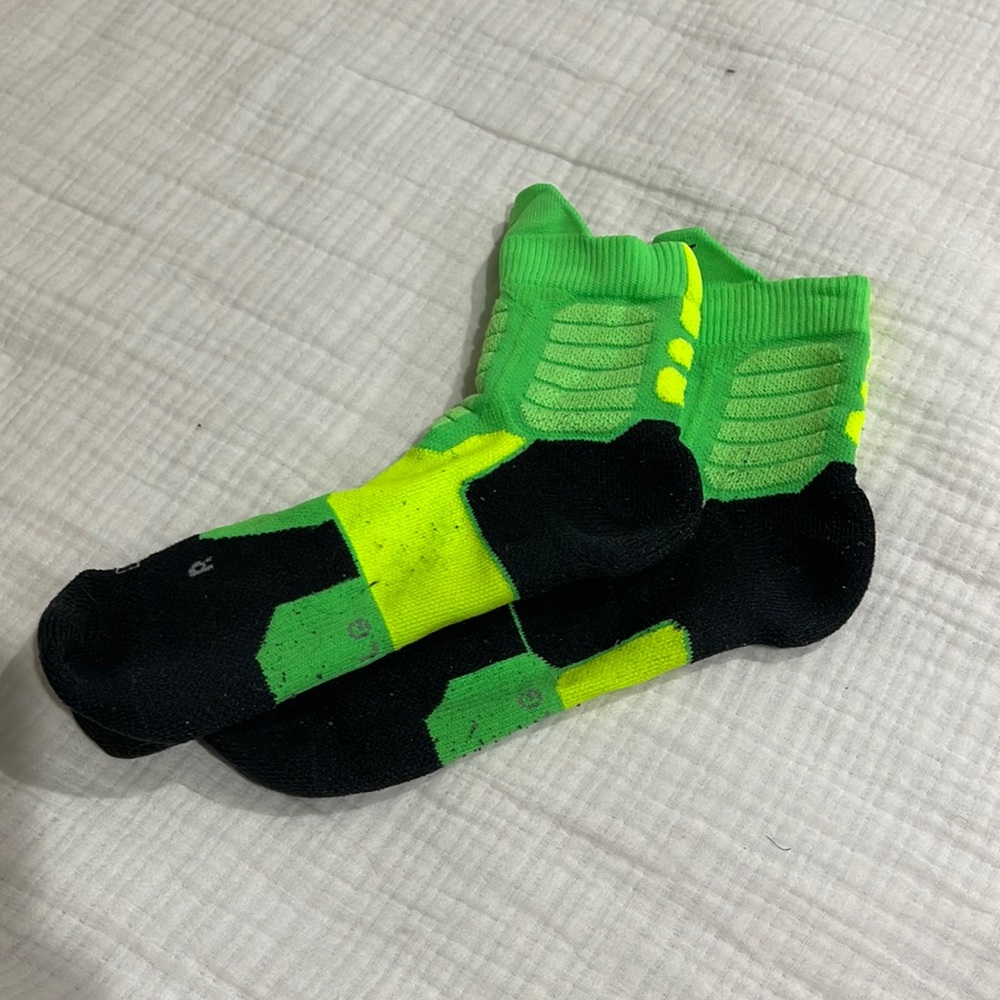 green nike elite quarter length socks!